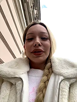 Snapshot of babydolll chatting on October 2025 10:39:01 AM babydolll online show from October 2025 10:39:01 AM
