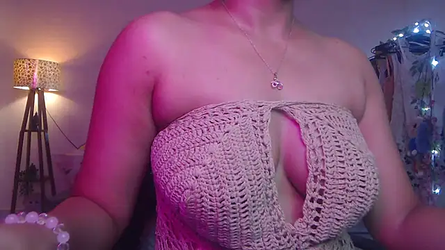 Zonayesha online show from November 2025 06:35:01 AM