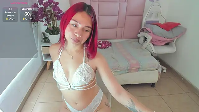 Snapshot of celestecortes_ chatting on March 2026 03:57:01 PM celestecortes online show from March 2026 03:57:01 PM