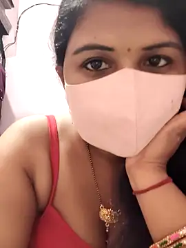 Snapshot of Dr_Chhaya chatting on June 2026 06:30:02 PM Dr Chhaya online show from June 2026 06:30:02 PM