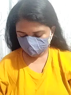 Snapshot of Dr_Chhaya chatting on October 2025 04:40:02 PM Dr Chhaya online show from October 2025 04:40:02 PM