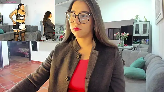 Caro kitty- online show from November 2025 12:27:02 PM