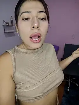 Caro kitty- online show from September 2025 11:54:02 AM