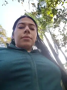 Caro kitty- online show from October 2025 11:42:01 AM