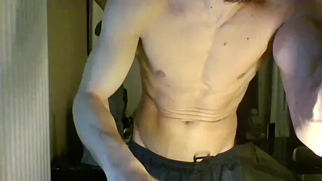 Snapshot of ApollonFit_x69 chatting on March 2025 11:31:02 PM ApollonFit x69 online show from March 2025 11:31:02 PM