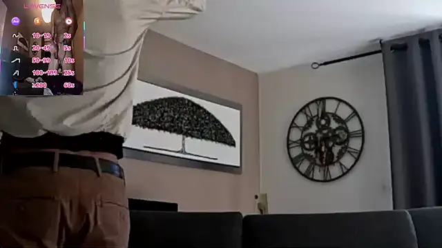 Snapshot of ApollonFit_x69 chatting on October 2025 09:17:02 AM ApollonFit x69 online show from October 2025 09:17:02 AM