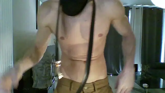 Snapshot of ApollonFit_x69 chatting on March 2025 02:12:01 PM ApollonFit x69 online show from March 2025 02:12:01 PM