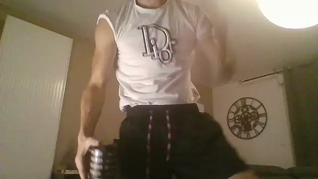 Snapshot of ApollonFit_x69 chatting on September 2025 09:21:02 PM ApollonFit x69 online show from September 2025 09:21:02 PM