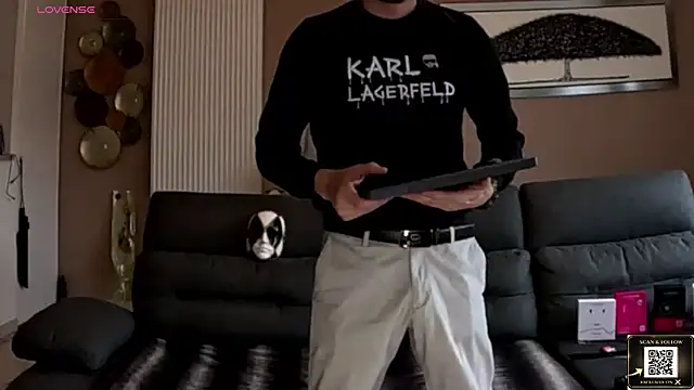 Snapshot of ApollonFit_x69 chatting on February 2026 01:43:01 PM ApollonFit x69 online show from February 2026 01:43:01 PM