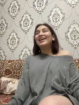 Snapshot of StormBeverly chatting on January 2025 03:57:01 PM StormBeverly online show from January 2025 03:57:01 PM