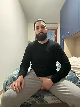 Gioeltoro89 online show from February 2025 05:18:01 PM