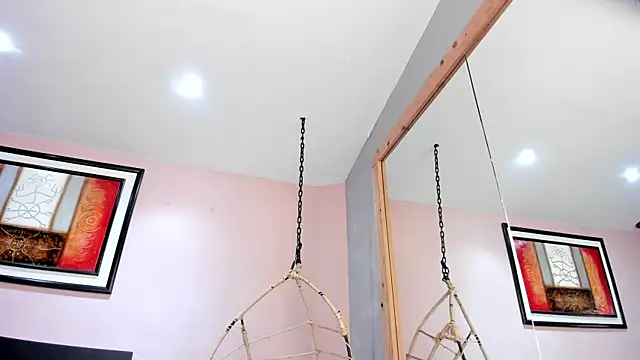 ebbafernandez  online show from May 2026 11:59:02 AM