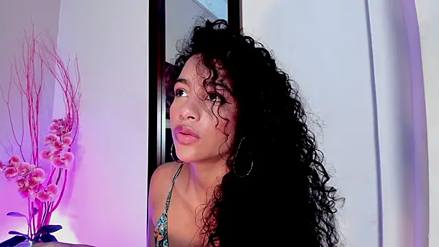 AntonellaHall  online show from March 2026 06:41:01 PM