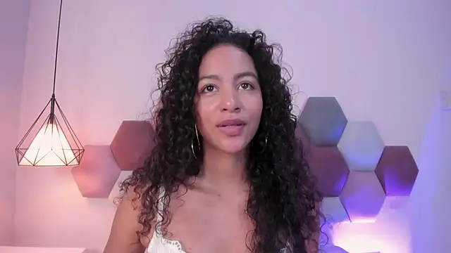 AntonellaHall  online show from March 2026 06:47:01 PM