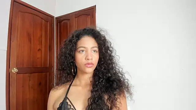 AntonellaHall  online show from March 2026 06:20:01 PM