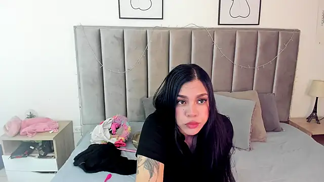 Emmy-Turnner online show from March 2025 12:57:01 PM