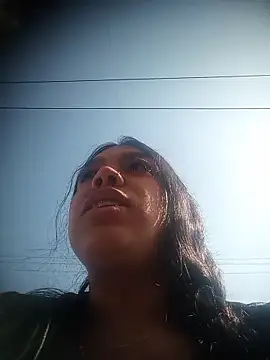 Laiia Page online show from December 2025 01:28:02 PM