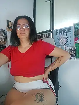 gigiqueen 18 online show from May 2026 03:30:02 PM