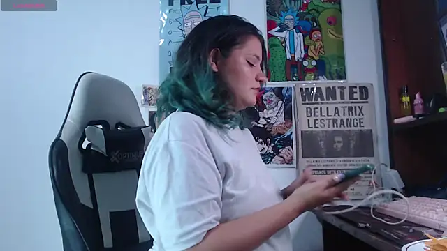 gigiqueen 18 online show from April 2026 01:12:01 AM