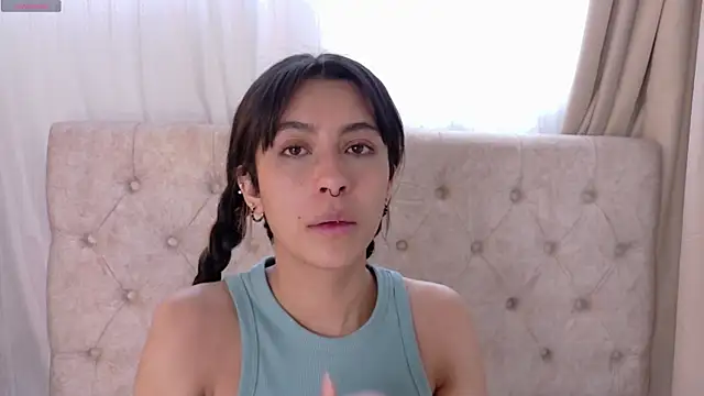 Alyssa jones online show from December 2025 02:08:02 PM