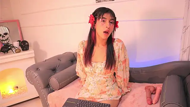 Alyssa jones online show from October 2025 04:34:01 AM
