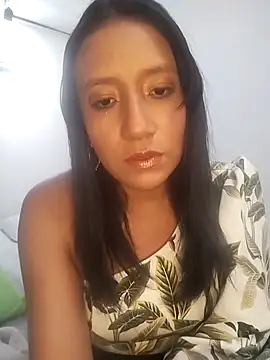 Snapshot of cami_victoria chatting on October 2025 07:36:01 PM cami victoria online show from October 2025 07:36:01 PM