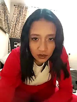 Snapshot of cami_victoria chatting on December 2024 04:10:01 PM cami victoria online show from December 2024 04:10:01 PM