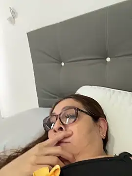 AntonellaAlondra4 online show from March 2026 01:12:02 PM