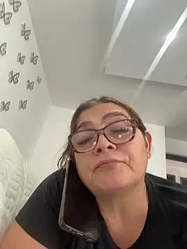 AntonellaAlondra4 online show from April 2026 01:39:01 PM