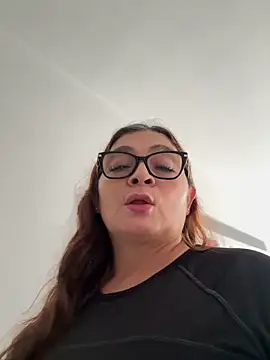 Snapshot of AntonellaAlondra4 chatting on June 2026 02:44:01 PM AntonellaAlondra4 online show from June 2026 02:44:01 PM