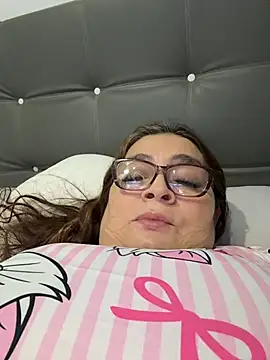 AntonellaAlondra4 online show from April 2026 11:17:02 AM