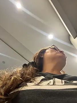 AntonellaAlondra4 online show from April 2026 01:01:01 AM