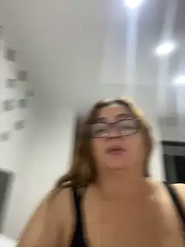 Snapshot of AntonellaAlondra4 chatting on February 2025 12:49:02 PM AntonellaAlondra4 online show from February 2025 12:49:02 PM
