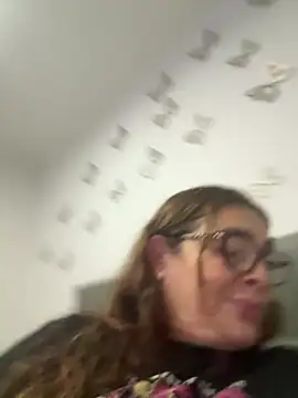 Snapshot of AntonellaAlondra4 chatting on January 2026 01:31:01 AM AntonellaAlondra4 online show from January 2026 01:31:01 AM