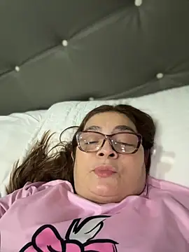 AntonellaAlondra4 online show from November 2025 04:05:02 AM