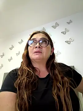 Snapshot of AntonellaAlondra4 chatting on January 2026 10:02:02 PM AntonellaAlondra4 online show from January 2026 10:02:02 PM