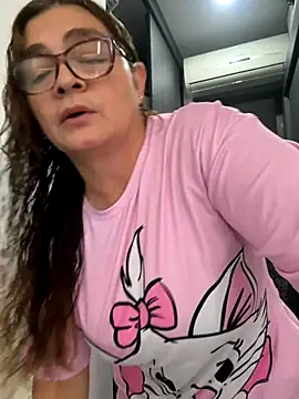 AntonellaAlondra4 online show from November 2025 04:00:01 PM