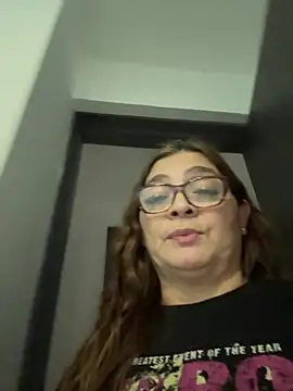 Snapshot of AntonellaAlondra4 chatting on February 2026 03:56:01 AM AntonellaAlondra4 online show from February 2026 03:56:01 AM