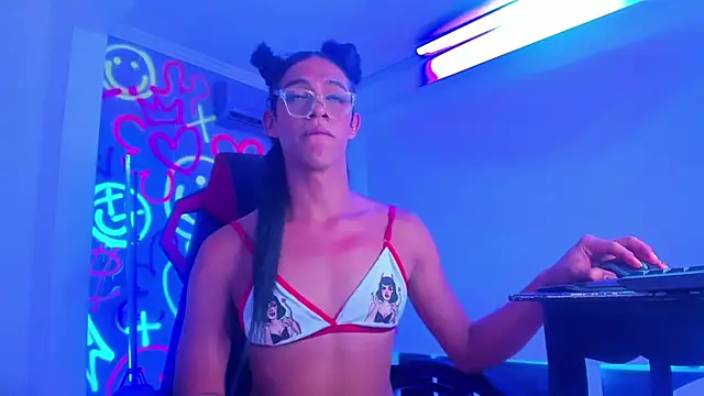 APRILL FOXX online show from September 2025 07:41:01 PM
