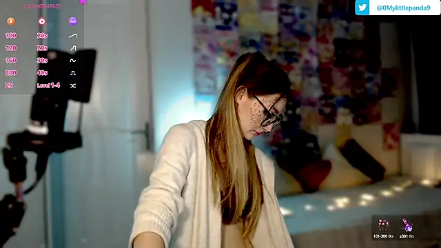 Milky way UwU online show from January 2025 12:31:02 AM