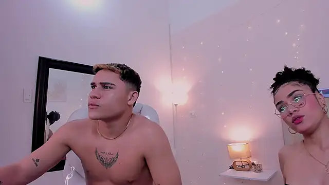 saraandstiven online show from February 2025 04:10:01 AM