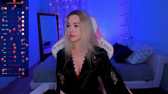 AdeleRoberts online show from October 2025 02:12:02 AM