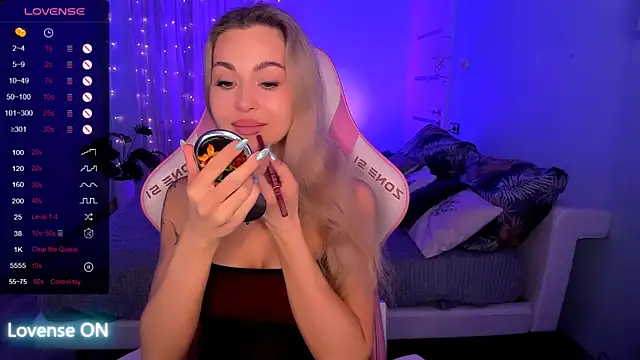 AdeleRoberts online show from March 2026 02:08:01 AM