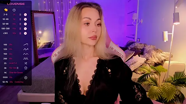 AdeleRoberts online show from May 2026 01:53:01 AM