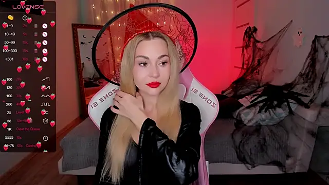 AdeleRoberts online show from October 2025 02:10:02 AM