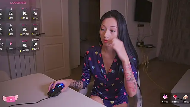 hana99 online show from November 2025 08:34:02 PM