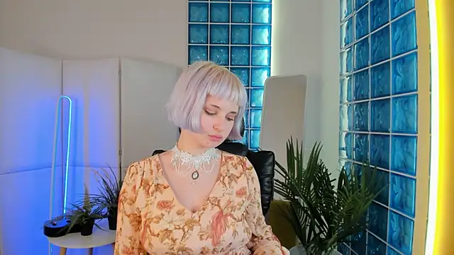 Pieris Lisa online show from January 2025 05:15:01 PM