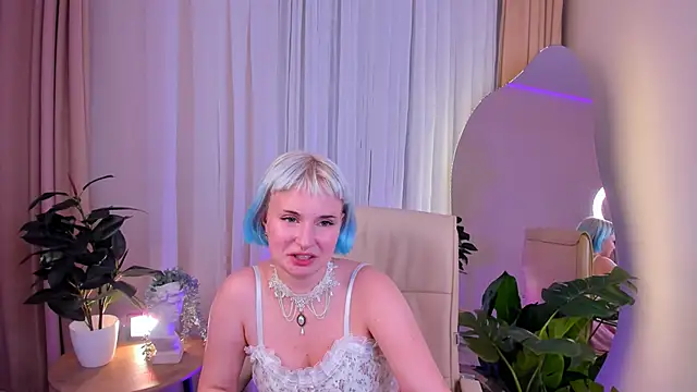 Pieris Lisa online show from January 2025 11:54:02 AM