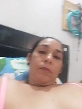 esterellita online show from March 2026 02:36:01 PM