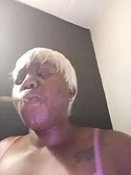 Snapshot of slimcate91 chatting on October 2025 12:56:02 AM slimcate91 online show from October 2025 12:56:02 AM